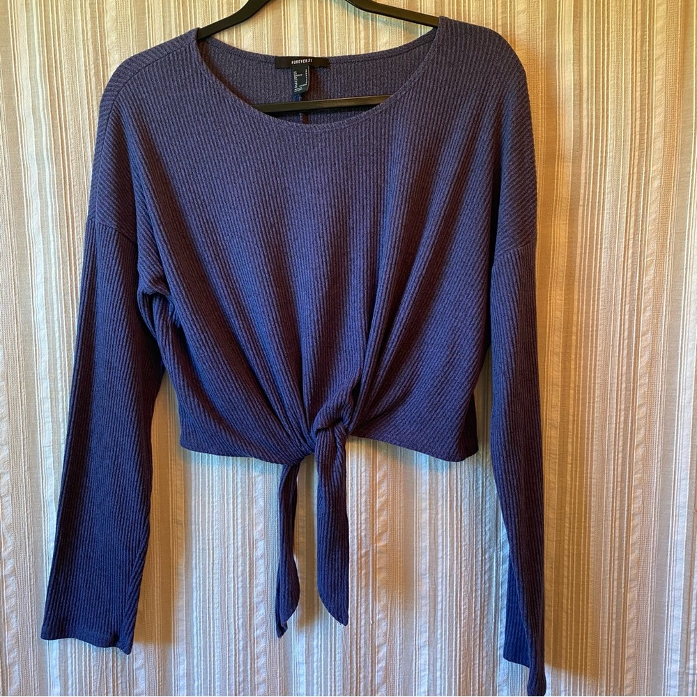 Forever 21 Tie-Front Ribbed Long-Sleeve Crop Top